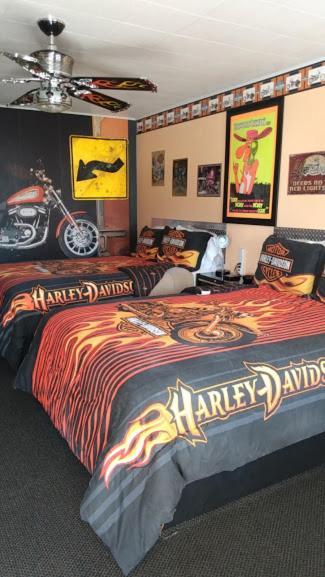 Galaxy Of Harley Bikers Between Bryce And Zion Хатч Экстерьер фото